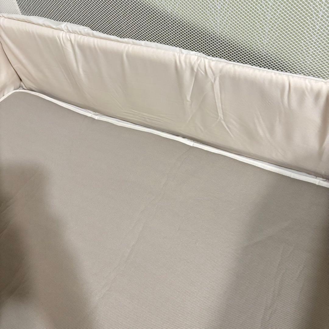 ＊美品＊アップリカ　ココネルエアープラス　AB ベビーベッド