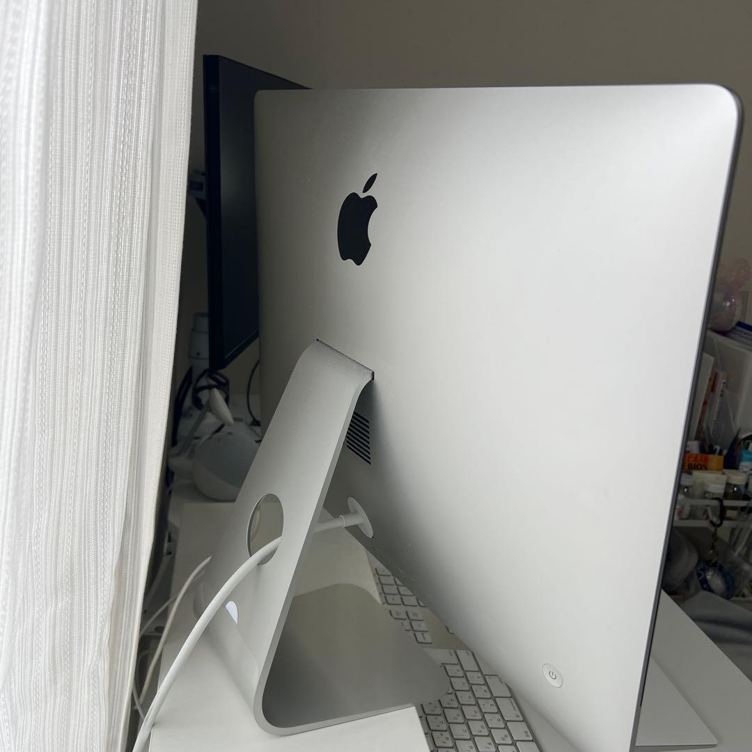 iMac 2019年 i7 メモリ16㌐
