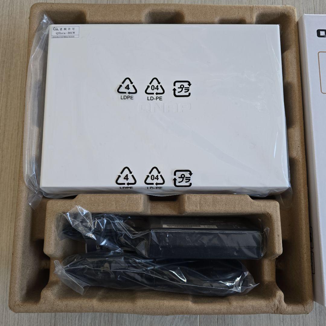 QNAP QHora-301W 無線LANルーター
