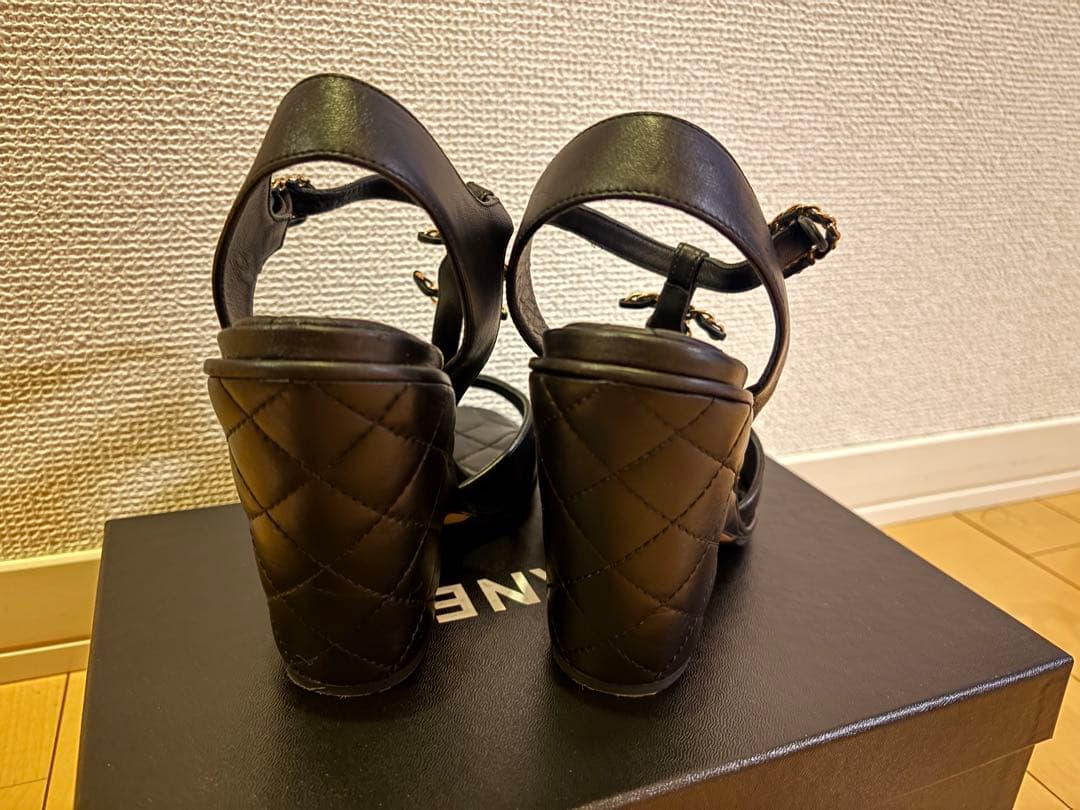 CHANEL ストラップサンダル　サイズ371/2