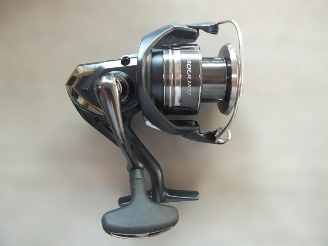 シマノミラベル4000XG リール＋ダイワセミハードリールカバー(A) SP-S