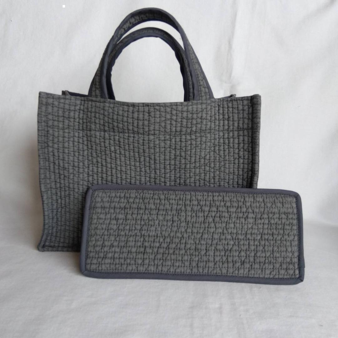 A4が入る！☆スクエアバッグM☆ ブラック ヌビバッグ