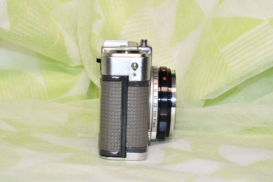 《動作品》OLYMPUS-PEN EES-2 a360