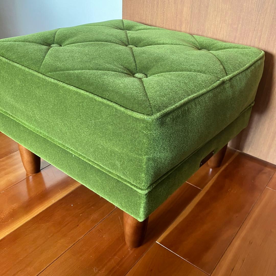 カリモク60 モケットグリーン オットマン ウォールナット