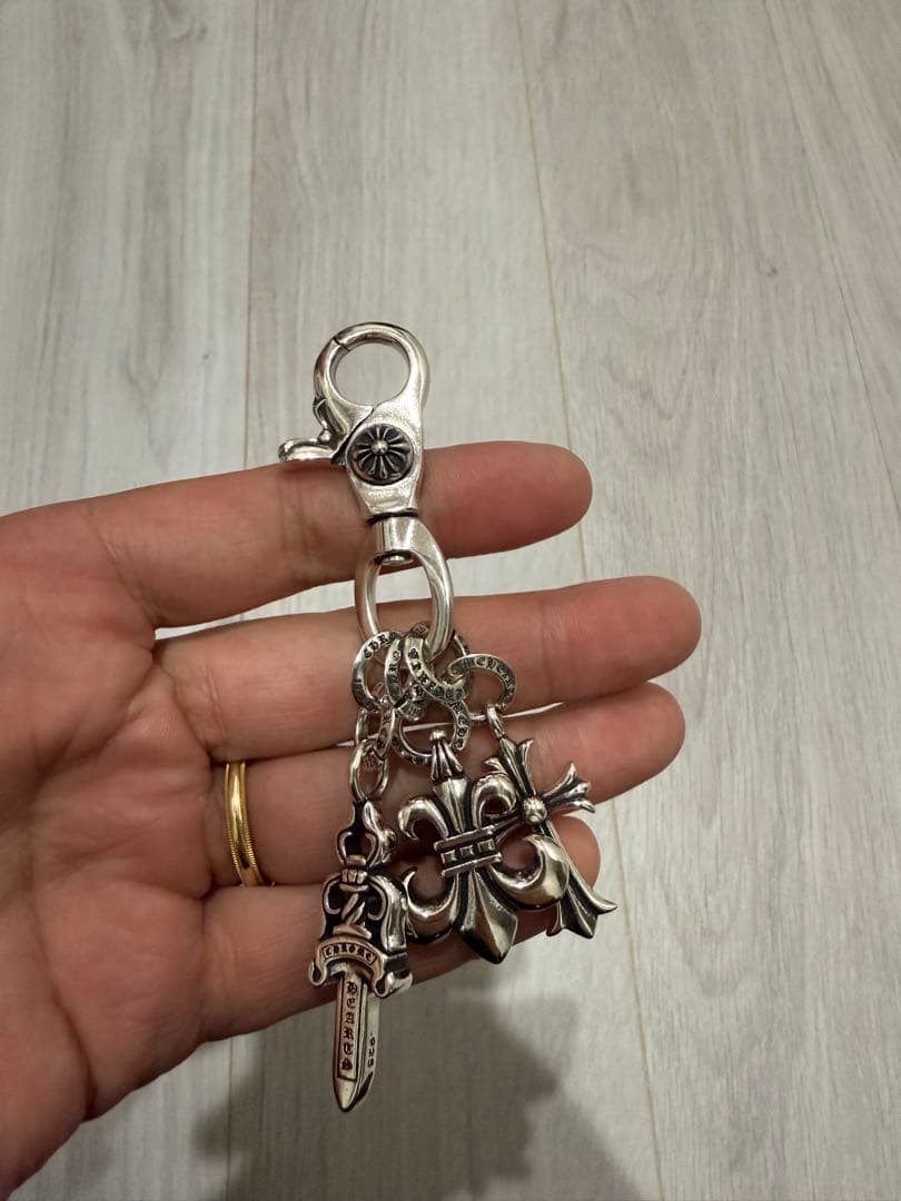 お見逃しなく✌️重厚感 シルバー925 クロス 王道 ストラップ キーホルダー