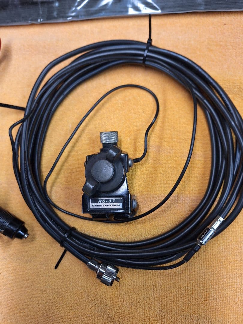 Icom IC-2410M アマチュア無線機