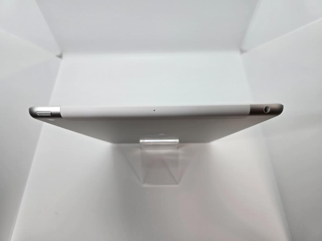【第9世代】iPad2021 Wi-Fi+Cellular 64GB シルバー