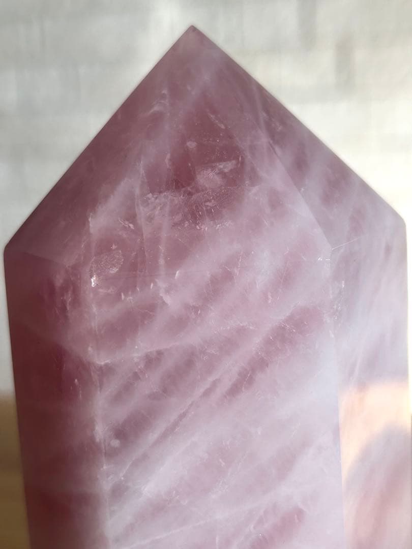 ローズクォーツ　ポイント　六角柱　約1.2キロ