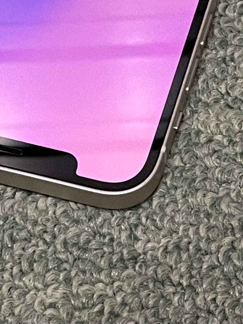 Apple iPhone 12 64GB ホワイト 本体　ガラスコーティング済