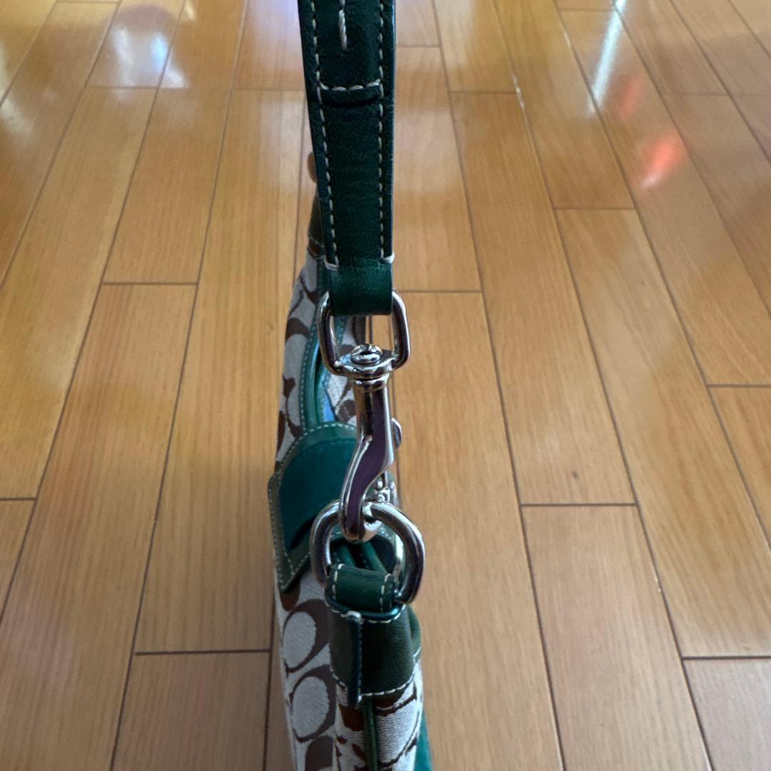 coachショルダーバッグ 緑系 スエード