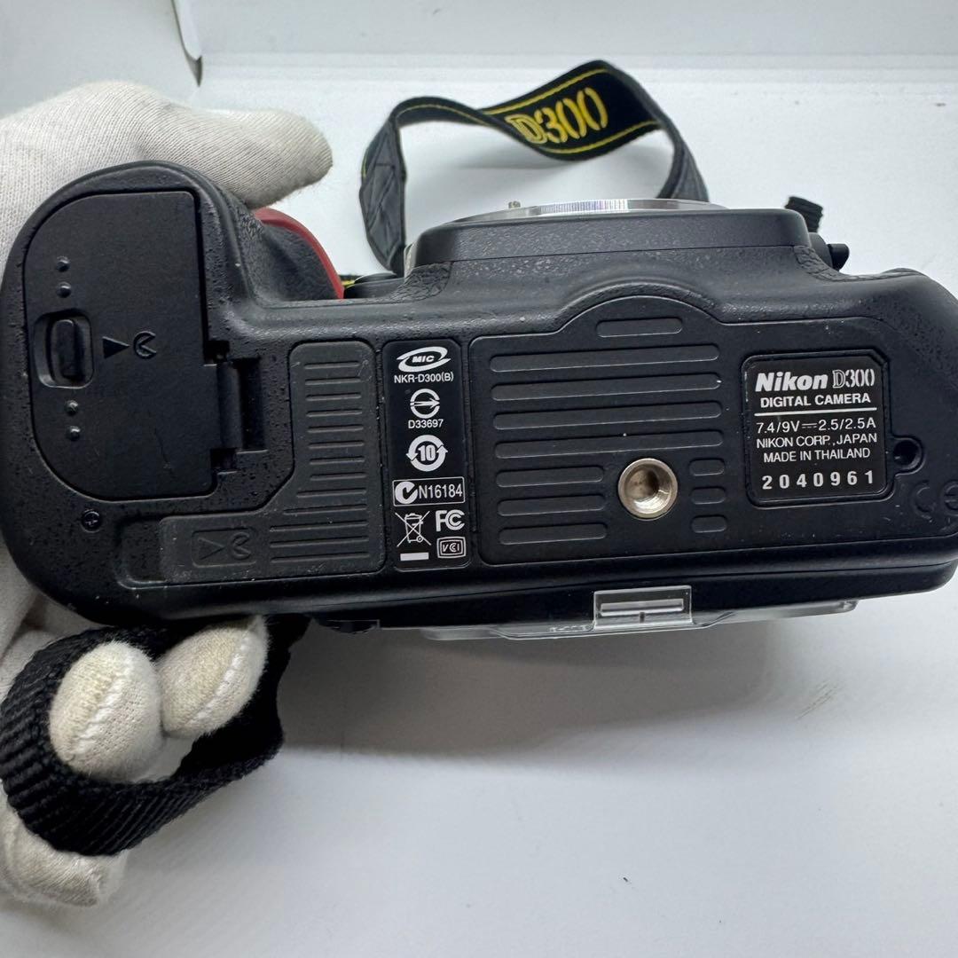 Nikon ニコン デジタルカメラ D3000 動作確認済み