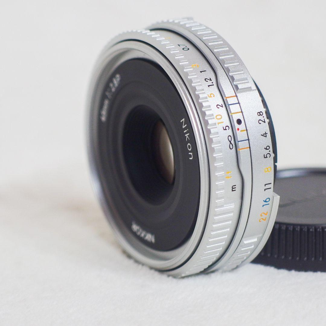 極上美品 Nikon ニコン Nikkor 45mm f 2.8 P シルバー
