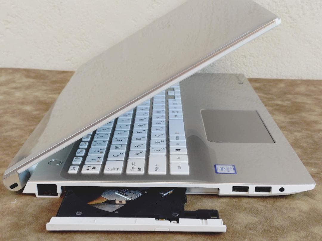 【美品】15.6インチTOSHIBA Dynabook P2 Office搭載