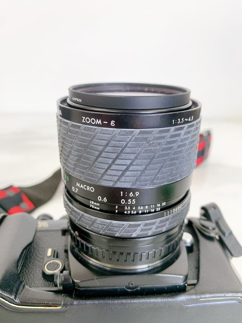 。NIKON FA 本体 フィルムカメラ 一眼レフ　レンズ付き