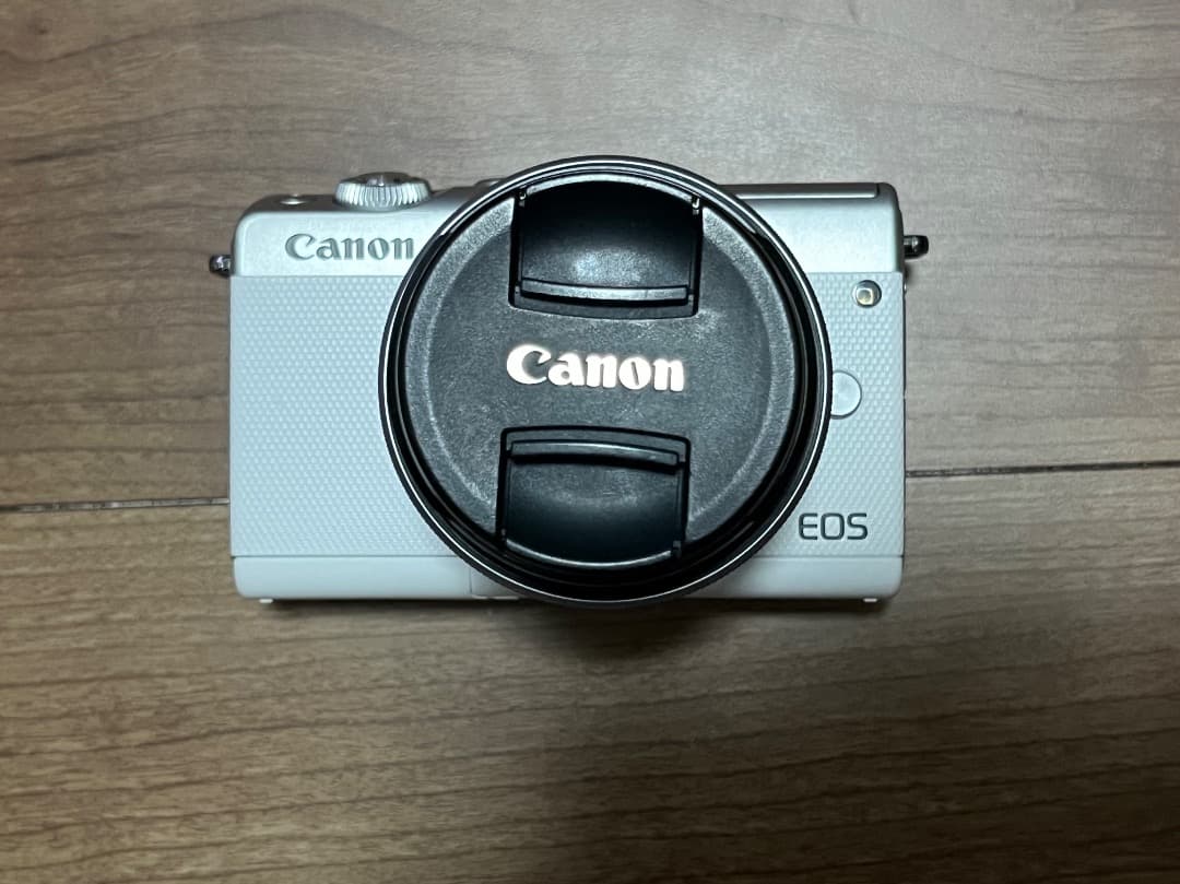 Canon EOS M100 ダブルズームキット