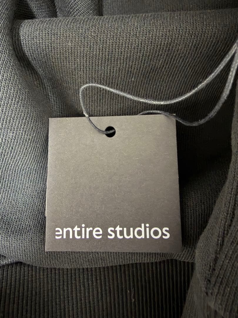 [新品] ENTIRE STUDIOS Box crew SOOT Mサイズ