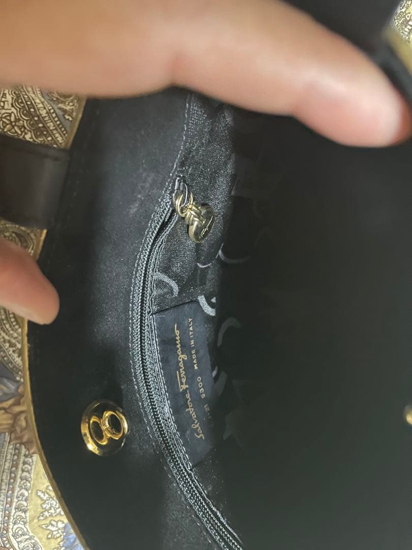 未使用品　超美品❤️DJ21-8300 フェラガモ　ビンテージ