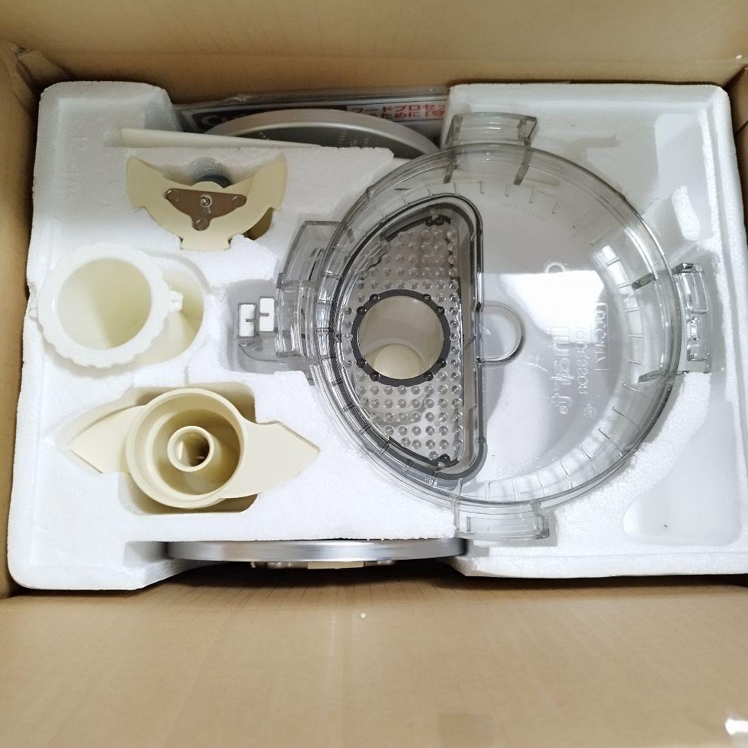 クイジナート　業務用フードプロセッサー　DLC-N7JPG　多機能3.0L