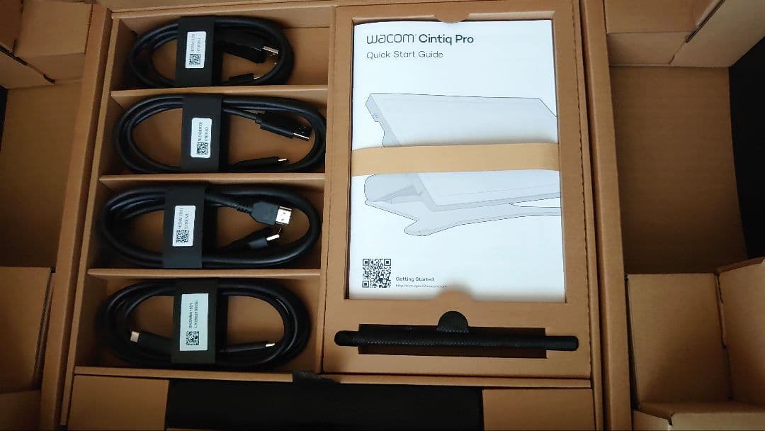 Wacom Cintiq Pro 22 DTH227K4C 液晶ペンタブレット