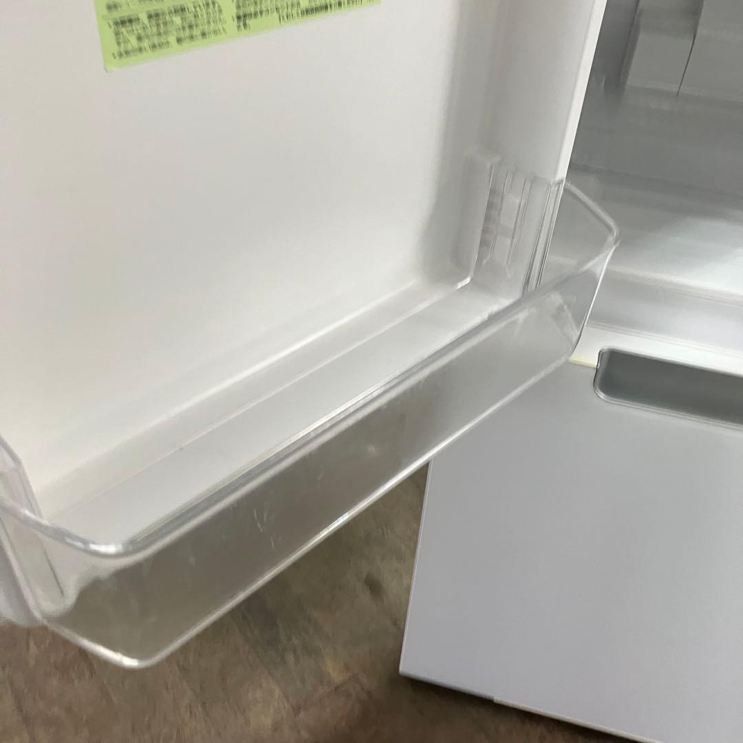 244 SHARP 最新モデル2021年製　ガラスパネル　2ドア冷蔵庫　152L