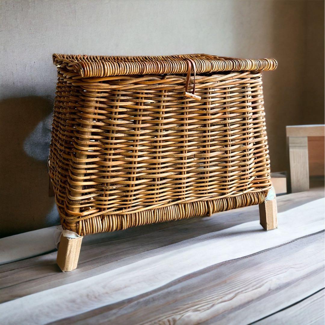 天然皮付き籐アラログ　チェストバスケット　収納バスケット　インテリアバスケット