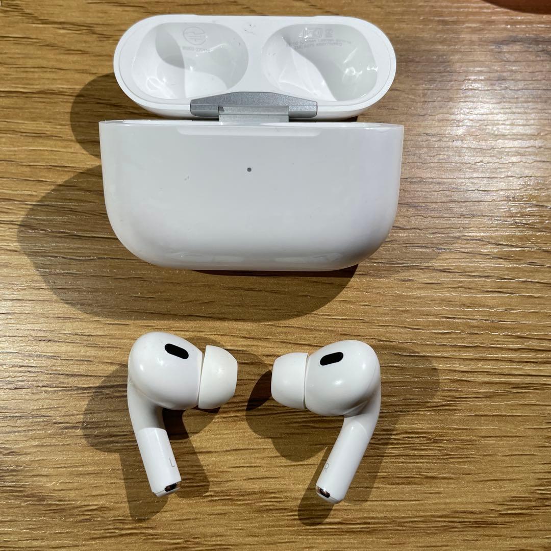 Apple Airpods Pro 第2世代　lightning