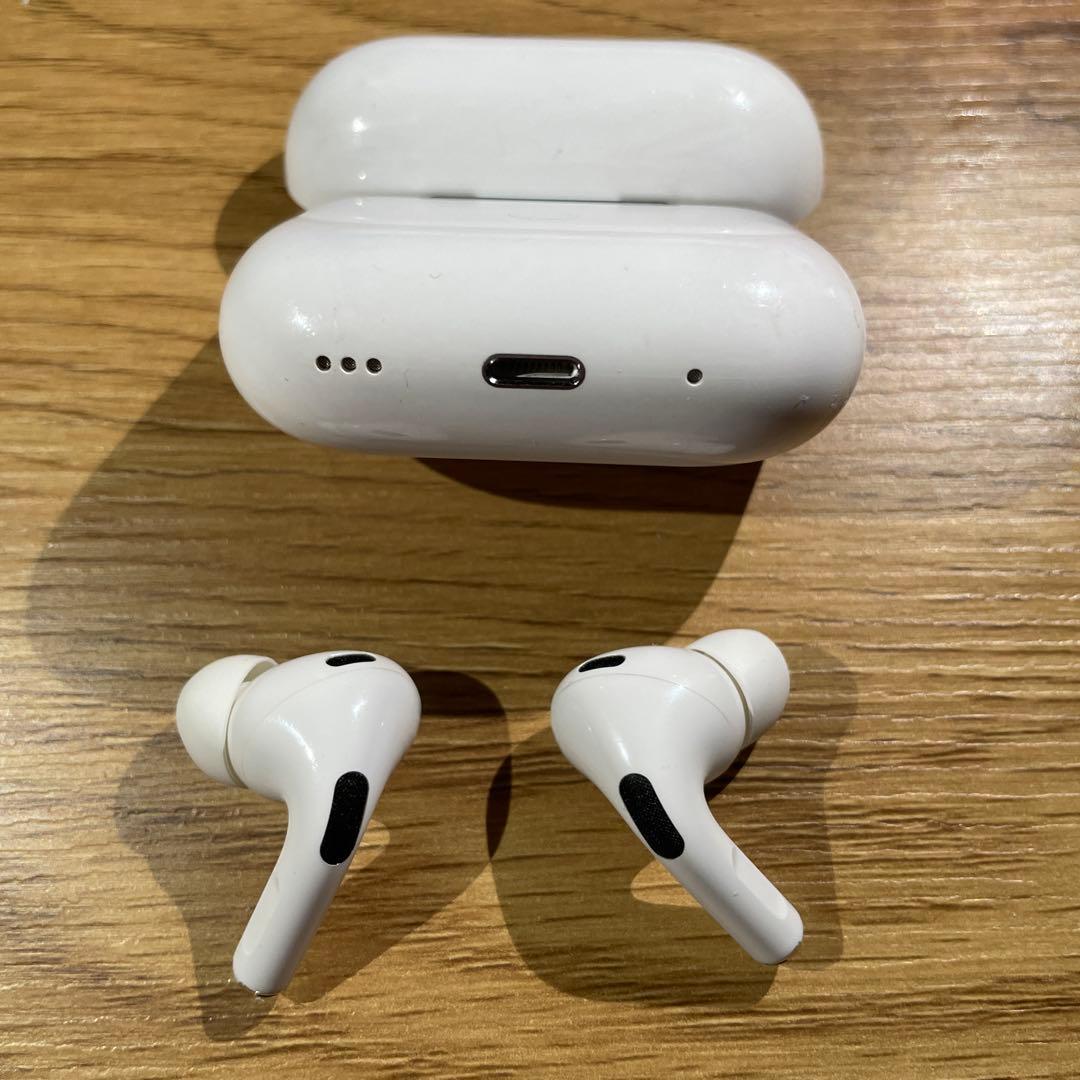 Apple Airpods Pro 第2世代　lightning