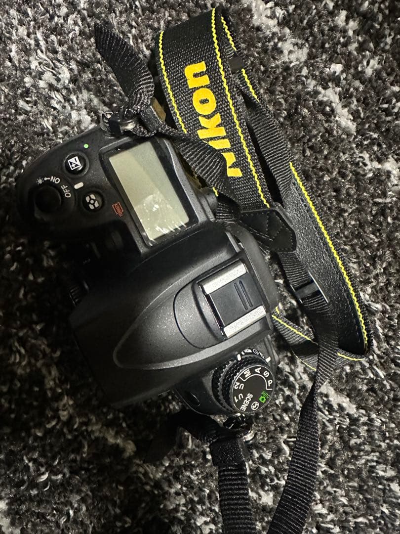 Nikon D7000デジタル一眼レフカメラ 本体 バッテリー