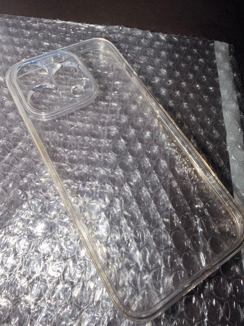 iPhone15pro本体＋箱とクリアケース付き