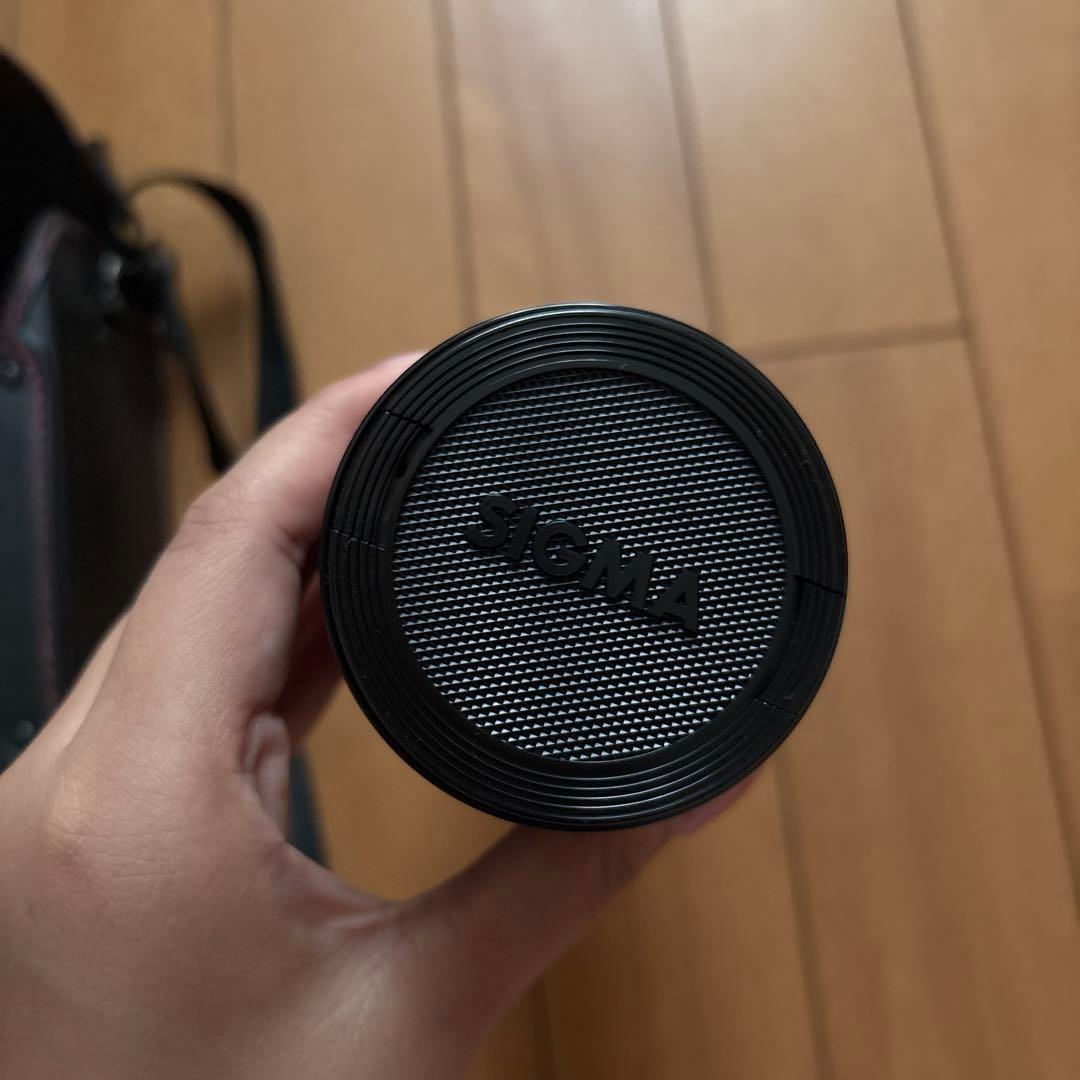 SIGMA ズームレンズとケース