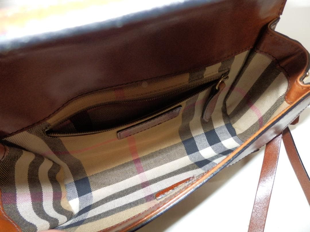 MH468 BURBERRY バーバリー レザー ショルダーバッグ