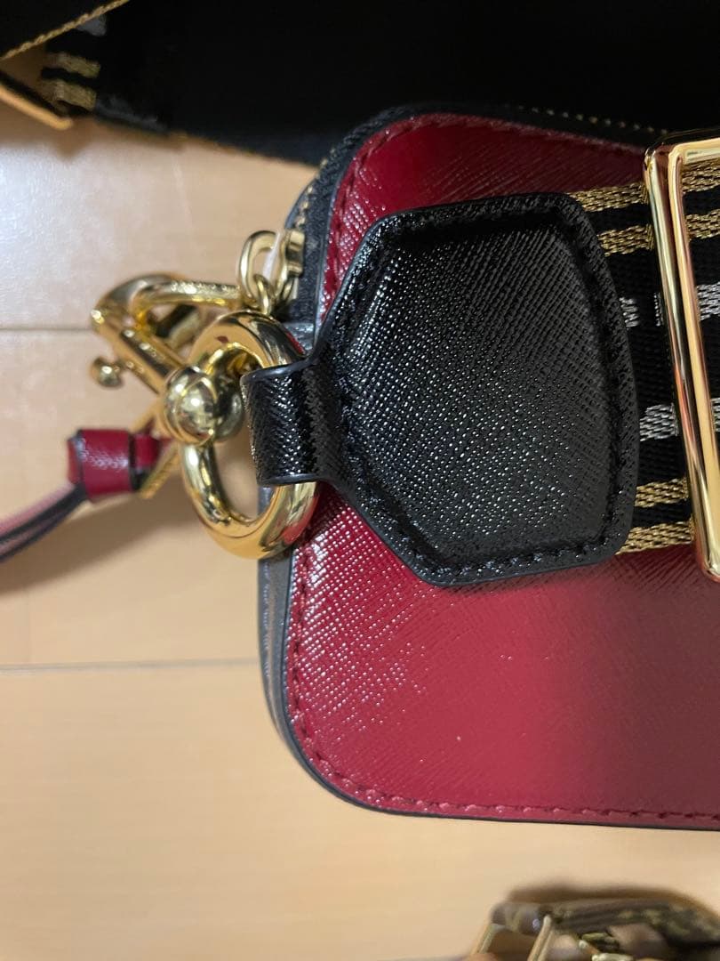 MARC JACOBS バーガンディ ショルダーバッグ