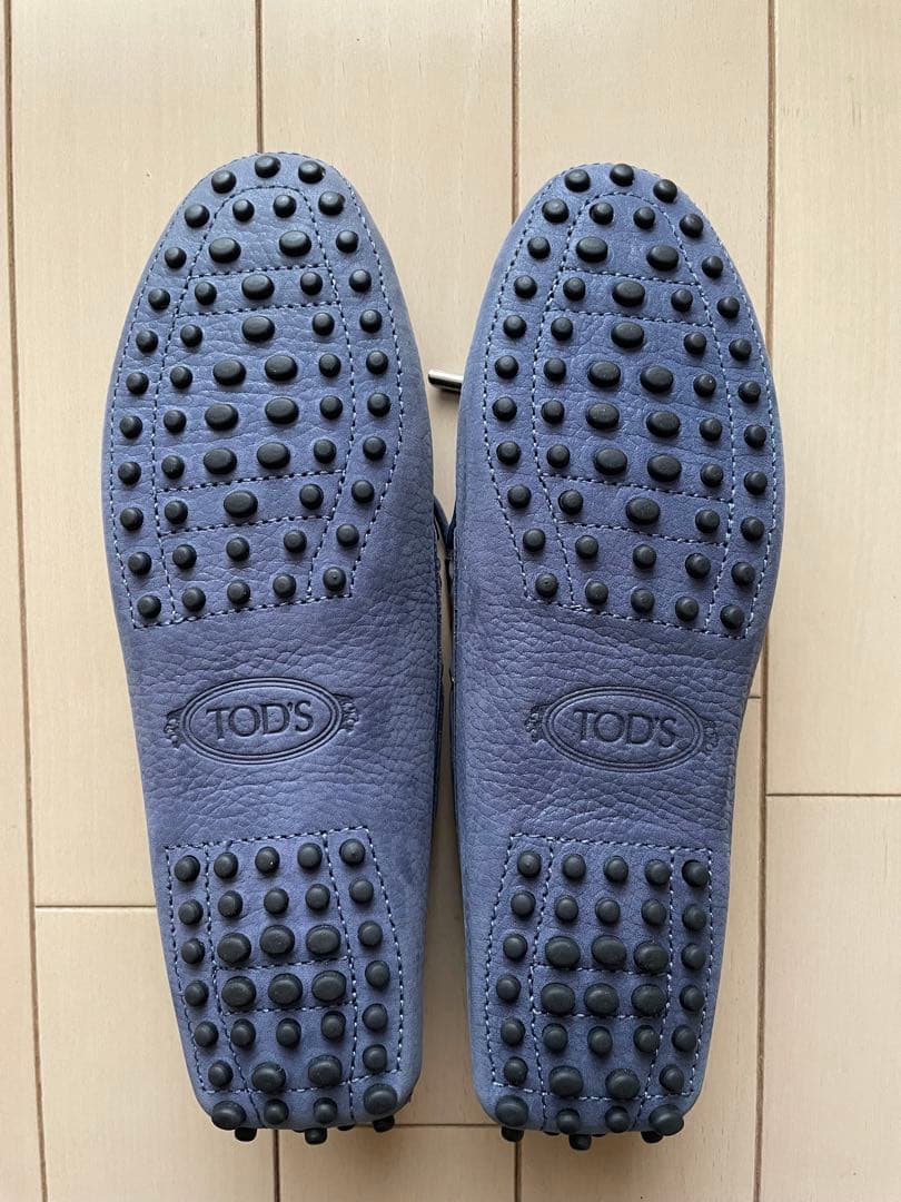 たぶちゃん　TOD'S ブルーレザー ローファー