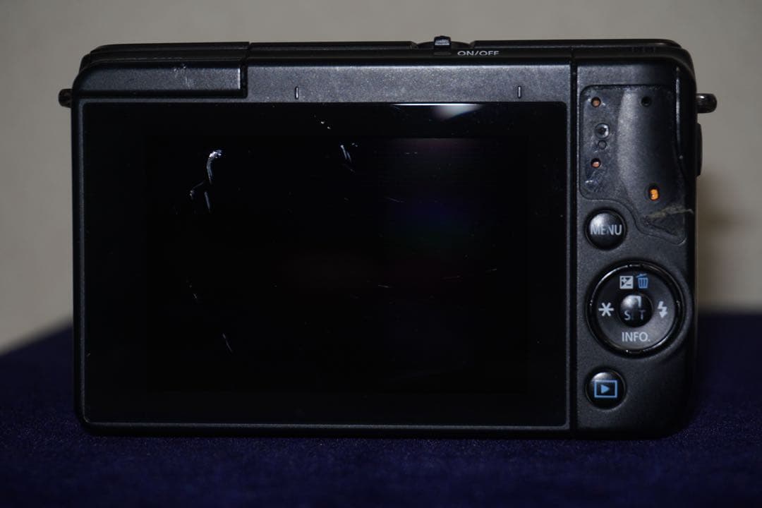 [WiFi転送可]Canon EOS M10 ミラーレス一眼 フルセット