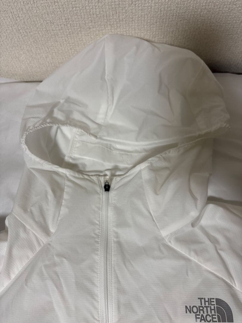 未使用 ノースフェイス スワローテイルフーディ ホワイト XL NP22280