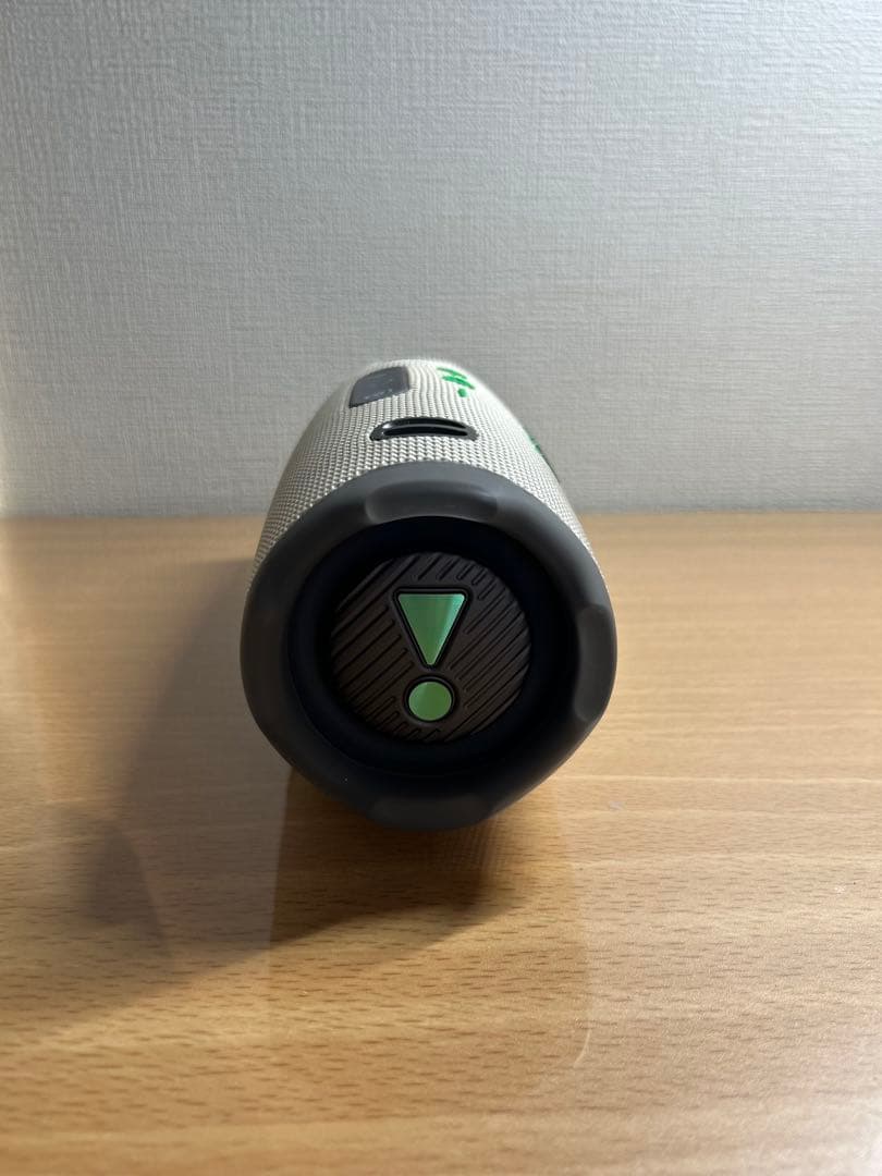 JBL Charge6 ウィンブルドングリーン箱付き