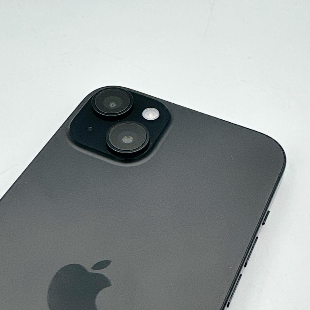 【ほぼ未使用】iPhone 15 Plus SIMフリー ブラック
