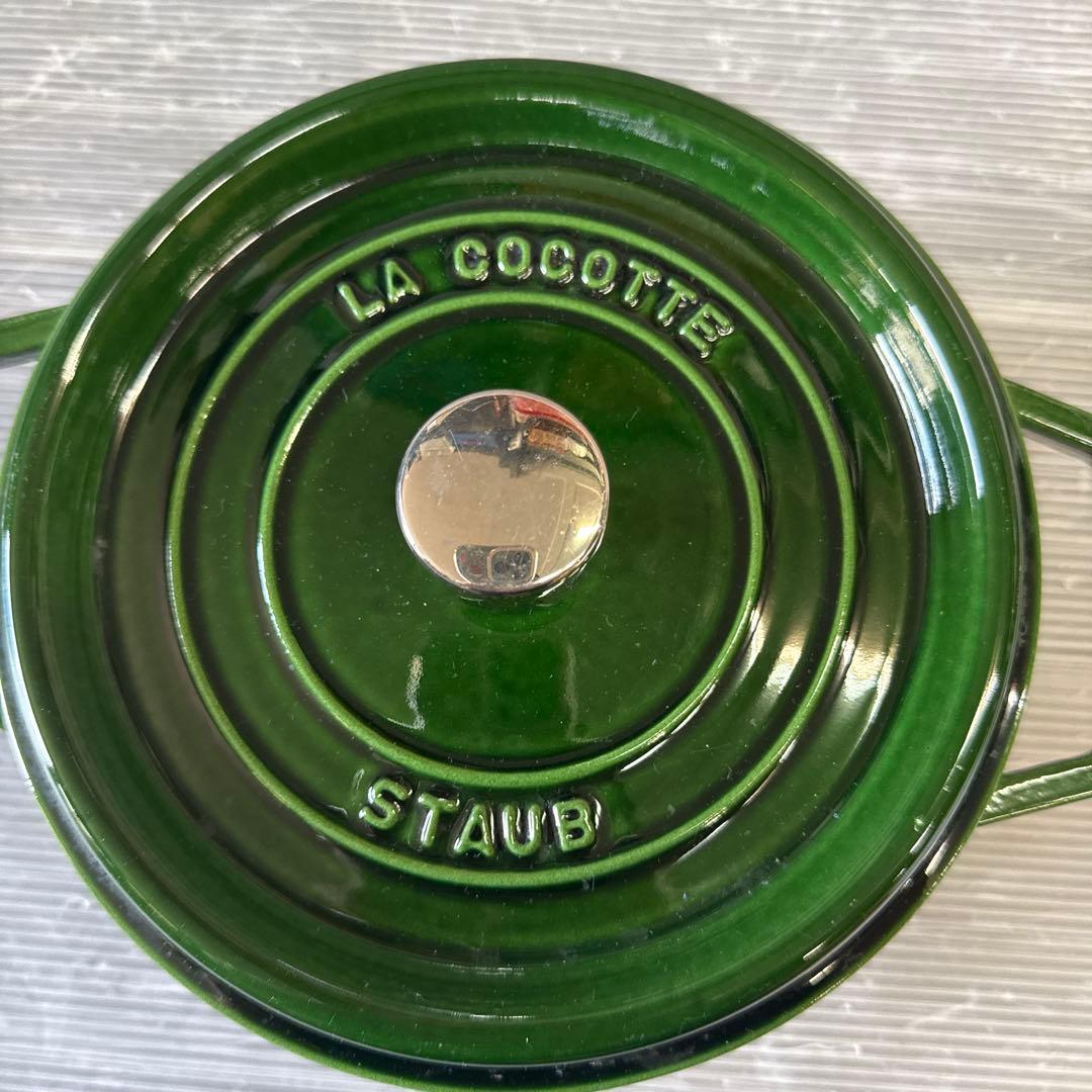 STAUB LA COCOTTE 赤 鍋 22cm 現状品