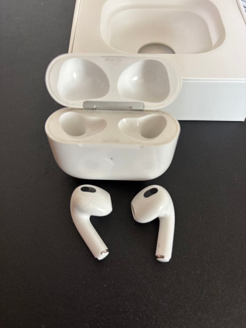AirPods 第3世代 本体 充電ケース付き
