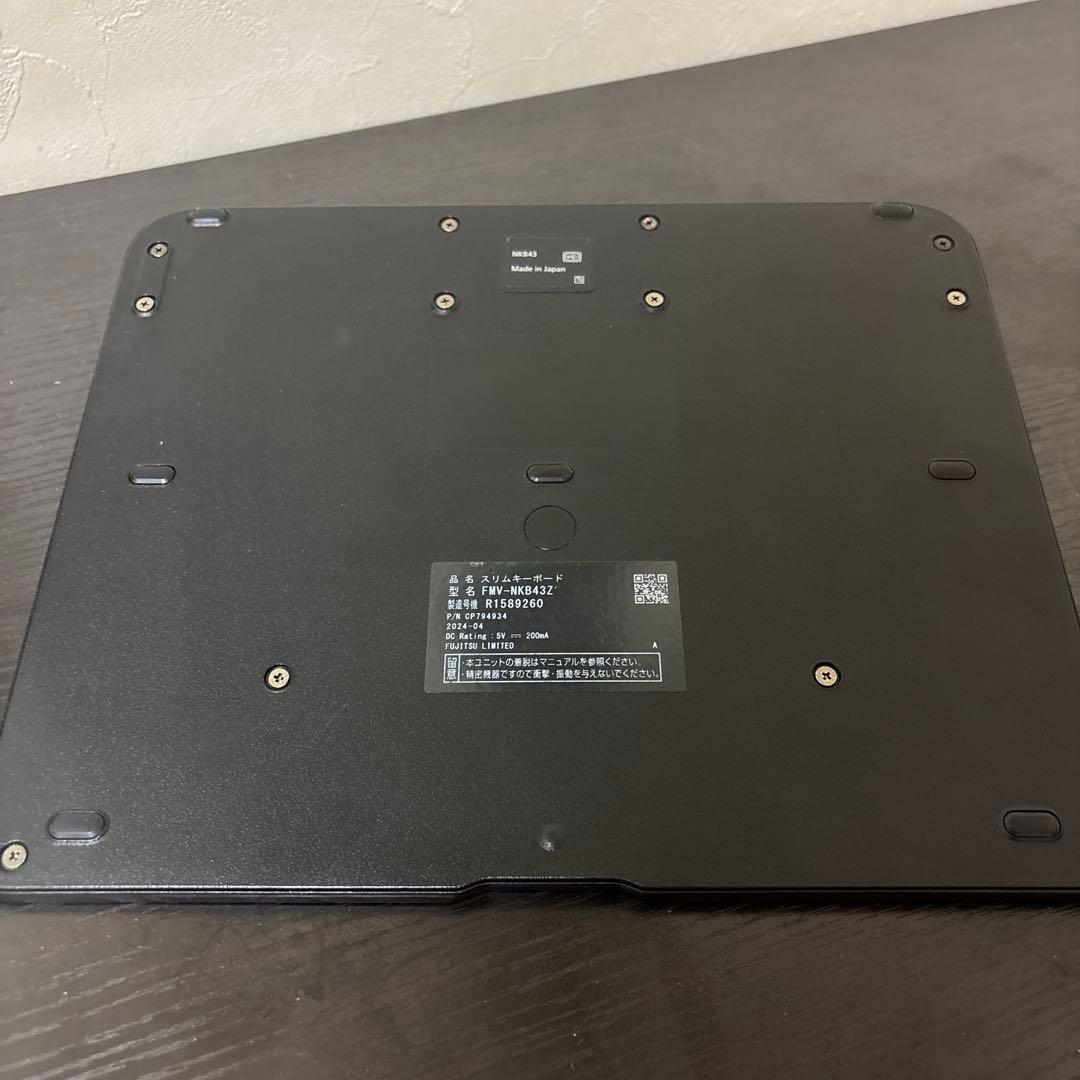 Fujitsu Tablet STYLISTIC Q5010/NEG 本体