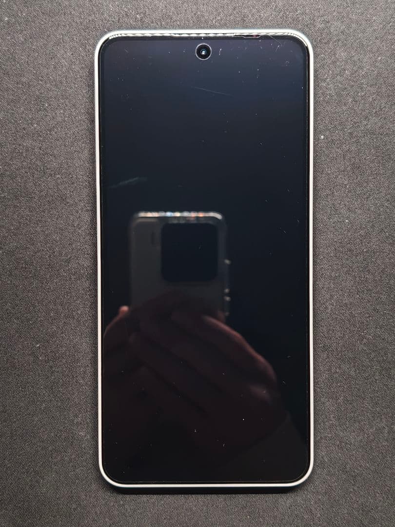 Nothing Phone (3a)ホワイト 128GB　室内使用3ヶ月・美品