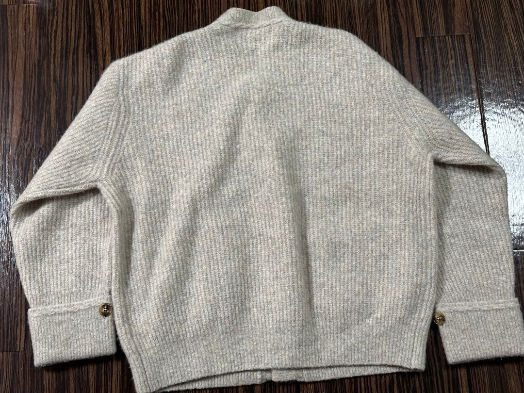 SATUR セター　カーディガン