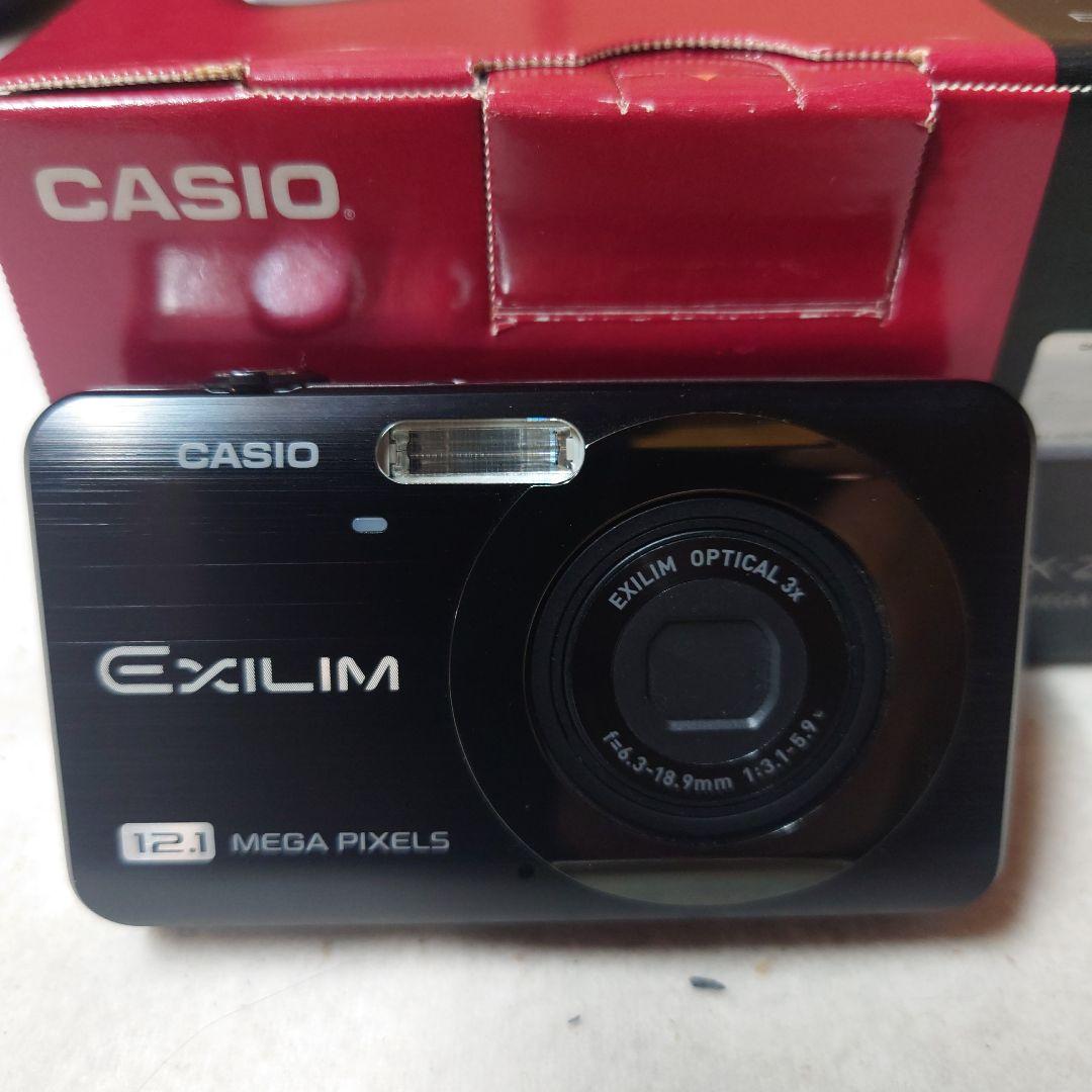 CASIO EXILIM EX-Z9012.1メガピクセル コンパクトカメラ