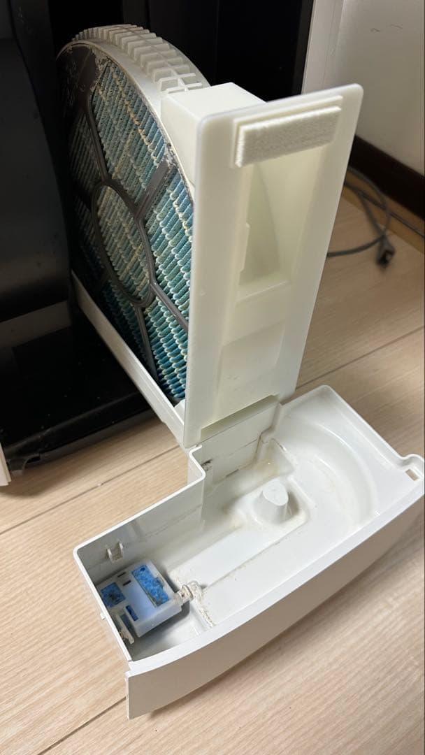 SHARP KI-NX75-W おしゃべり空気清浄機