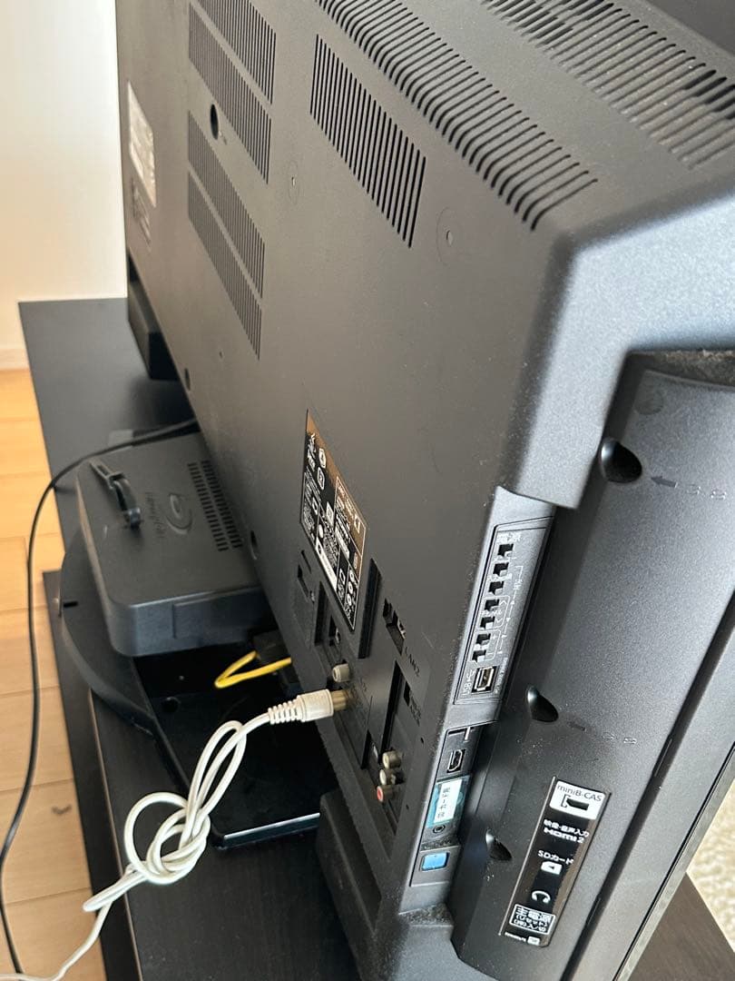 【美品】三菱 REAL 40V型 DVD内蔵 フルHDテレビ