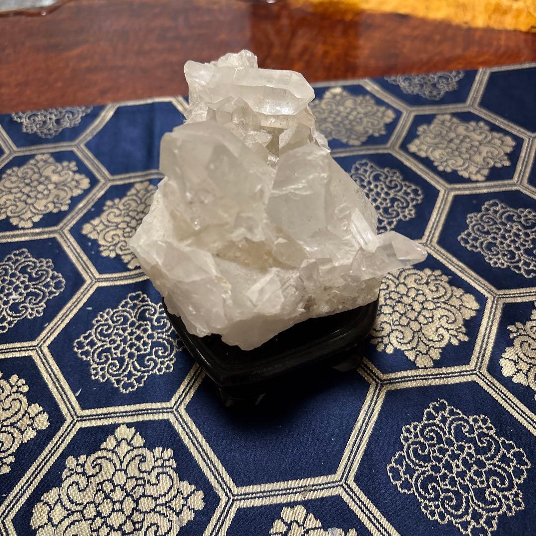 透明クォーツクリスタル 置物 スタンド付き