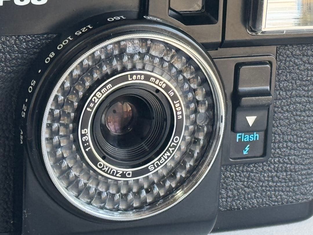 OLYMPUS EFハーフフィルムカメラ