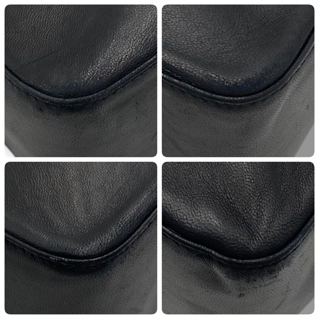 美品 フェラガモ ショルダーバッグ バッグ レザー 黒 チェーン Vintage