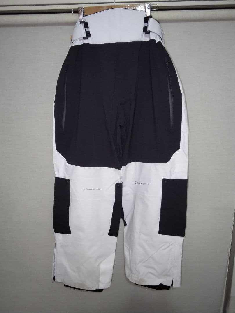 IDone アイディワン　 スキーモーグル パンツ 　ホワイト／ブラック１６６