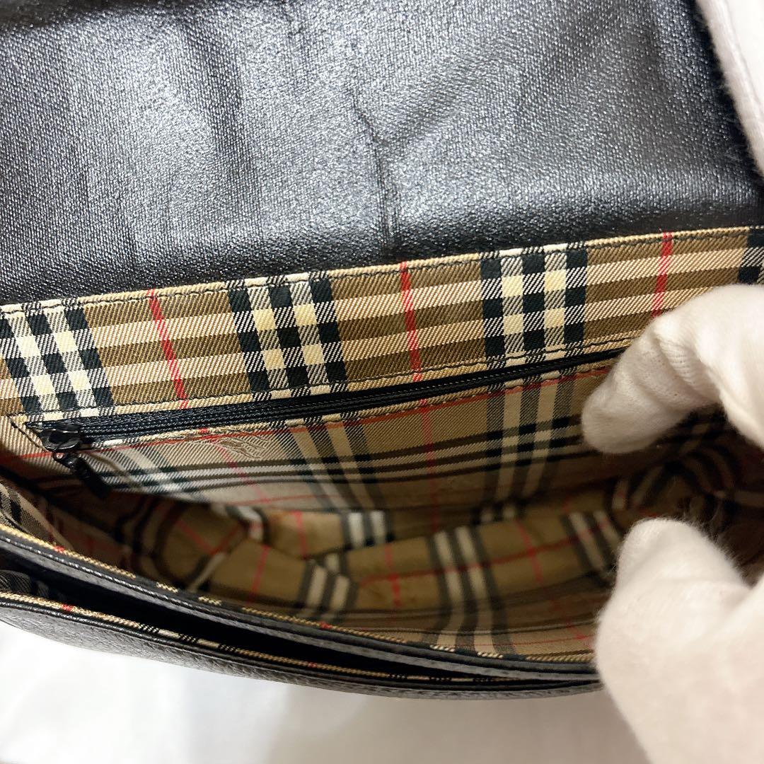 【美品】バーバリー ブラック レザー フラップ ショルダーバッグ ノバチェック